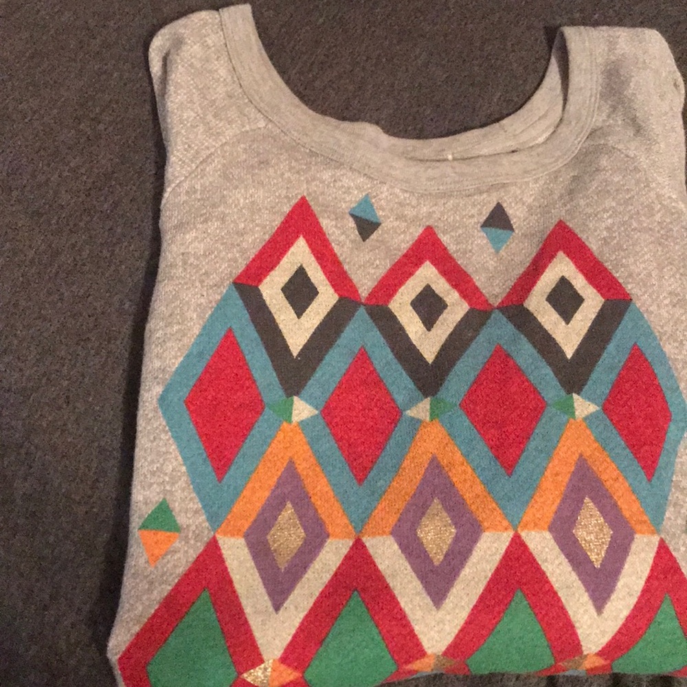 Gray Aztec Pullover🔥 - Picture 2 of 5